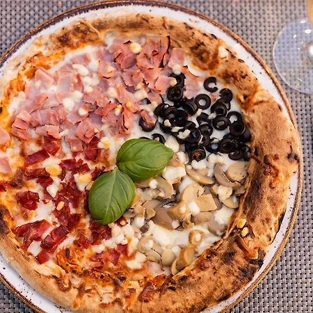 酒店 波尔图盖亚诺宜必思酒店