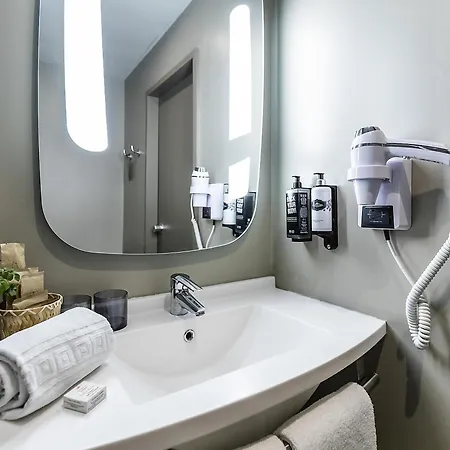 Hotel Ibis Porto Gaia 2*