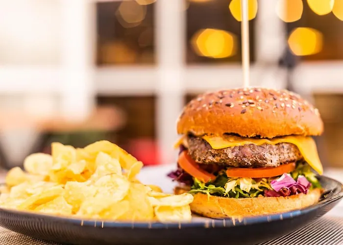 Ibis Porto Gaia Hotel 2*