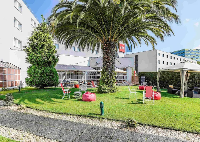 Ibis Porto Gaia 2*