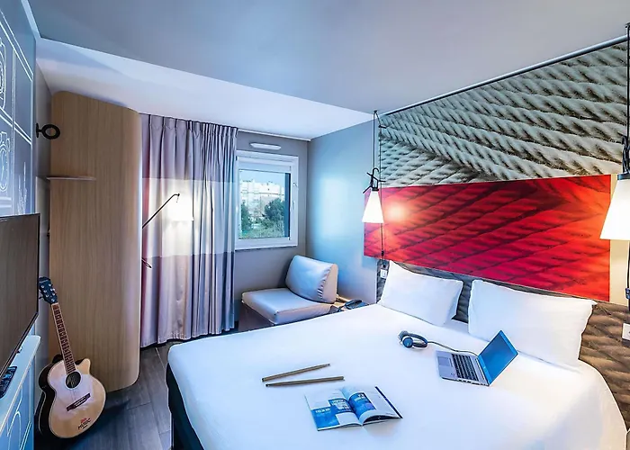 Ibis Porto Gaia فندق