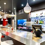Ibis Porto Gaia 2*