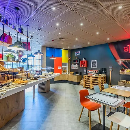 酒店 波尔图盖亚诺宜必思酒店 加亚新城