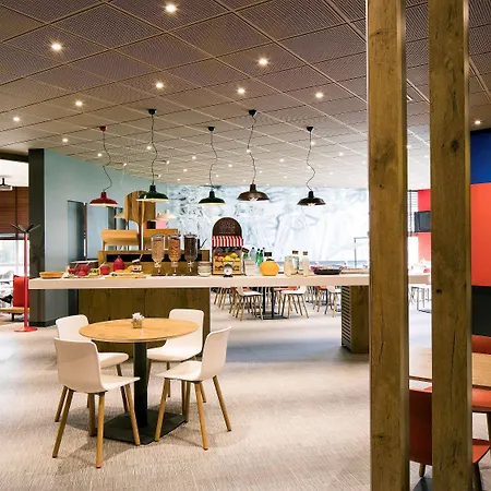 Ibis Porto Gaia فندق فيلا نوفا دي غايا