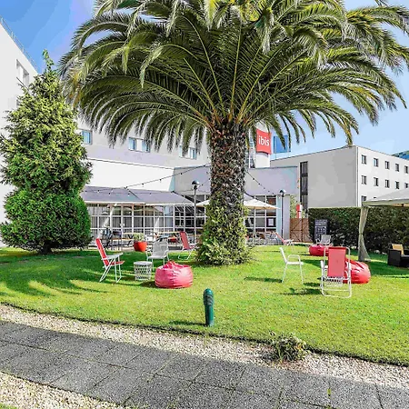 Ibis Porto Gaia 2*