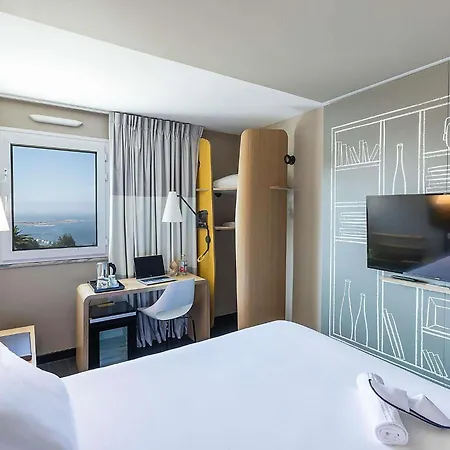 Ibis Porto Gaia 2*