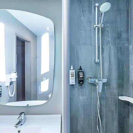 Ibis Porto Gaia فندق فيلا نوفا دي غايا