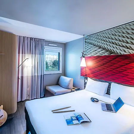 فندق Ibis Porto Gaia 2*