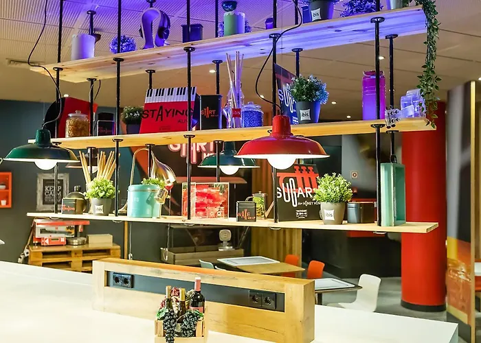 Ibis Porto Gaia מלון