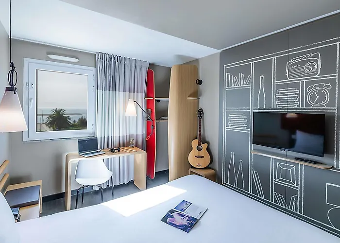 Ibis Porto Gaia Hotel